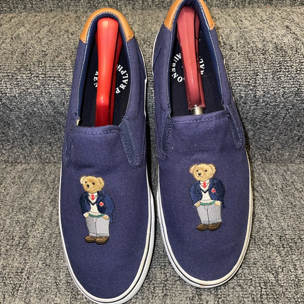 Polo Ralph Lauren Thomson bear slip on sneakers. Good pre own condition. Sz. 10D